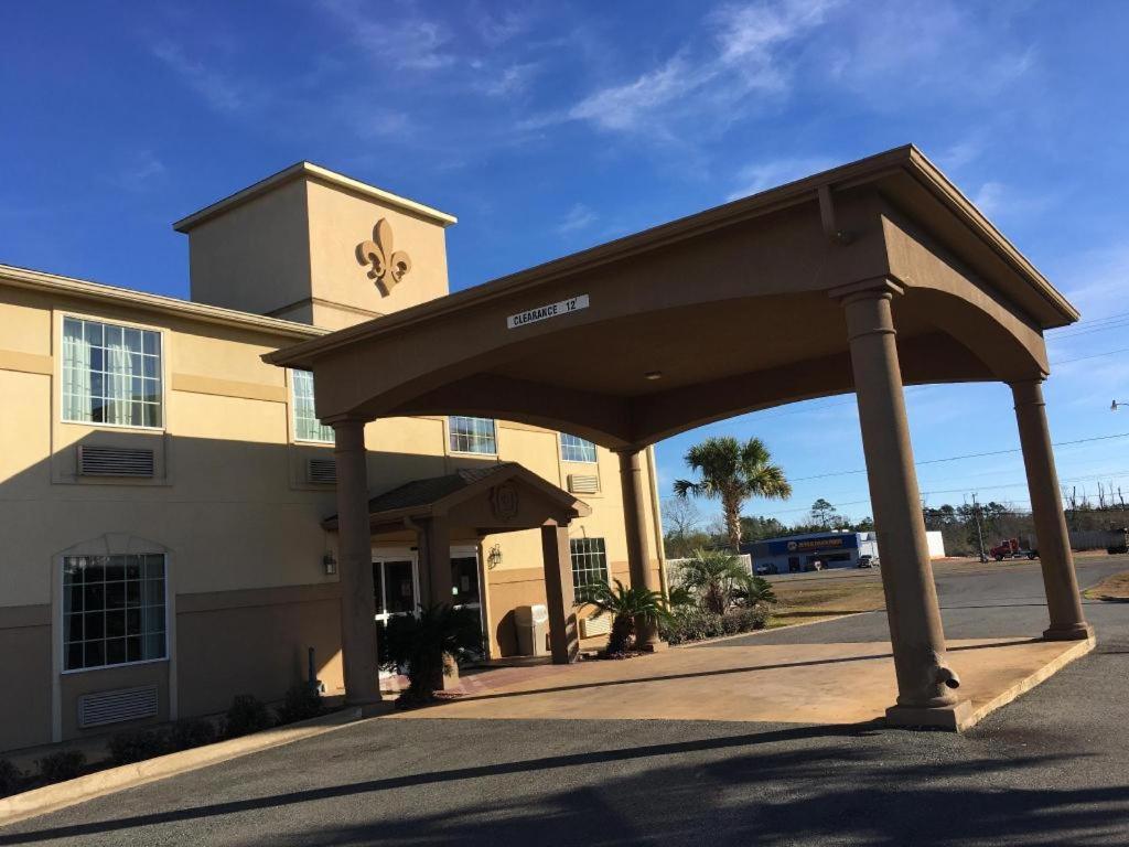 Rodeway Inn & Suites Winnfield Экстерьер фото