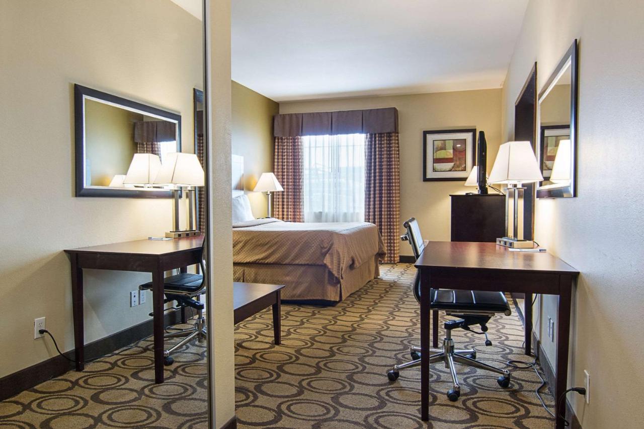 Rodeway Inn & Suites Winnfield Экстерьер фото